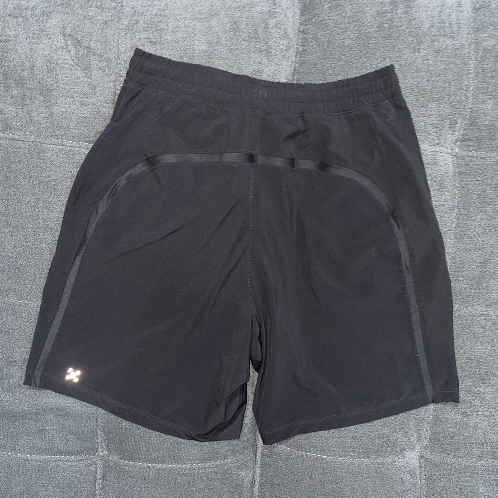 Lululemon Pacebreaker 7” Linerless Small